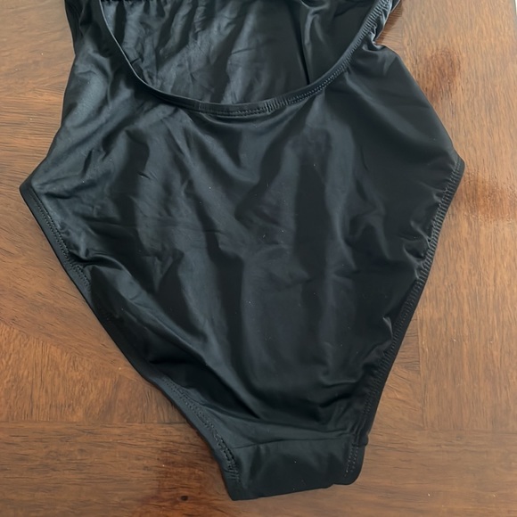 Andie The Tulum One Piece Swimsuit Crisscross Back Straps Size XS UPF 50 - Picture 5 of 11